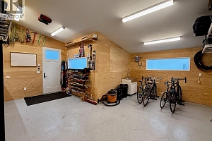 640 ROANOKE Avenue - Photo 55