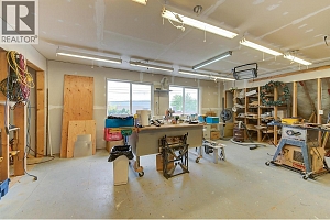 683 Westside Road S - Photo 68