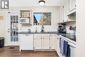 1011 33 Avenue - Photo 12