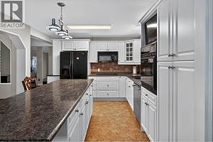 1999 97 Highway S Unit# 241 - Photo 13