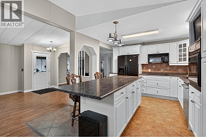 1999 97 Highway S Unit# 241 - Photo 14