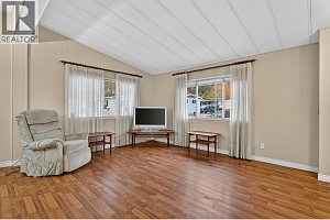 1999 97 Highway S Unit# 241 - Photo 6