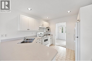 2304 Bradley Drive - Photo 22