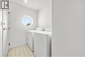 2304 Bradley Drive - Photo 37