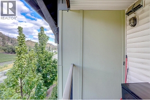 1477 Glenmore Road N Unit# B-203 - Photo 32