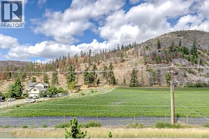 1477 Glenmore Road N Unit# B-203 - Photo 36