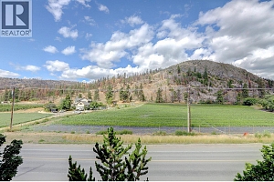 1477 Glenmore Road N Unit# B-203 - Photo 37