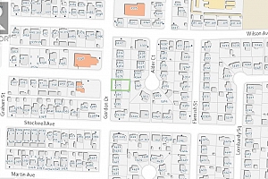 1375 Gordon Drive - Photo 2