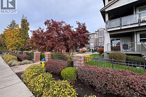 850 Saucier Avenue Unit# 315 - Photo 32