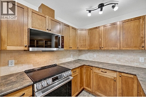 135 Ziprick Road Unit# 409 - Photo 10