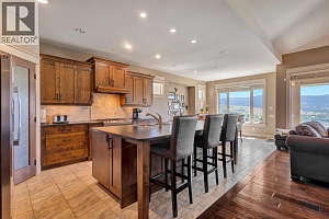 1205 Loseth Drive - Photo 2