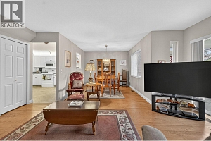 1800 Parkview Crescent Unit# 10 Lot# 10 - Photo 14