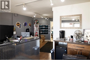 1710 Kosmina Road Unit# 101 - Photo 14