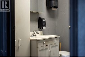 1710 Kosmina Road Unit# 102 - Photo 13