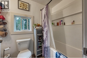 1385 6 Highway - Photo 42