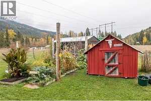 1385 6 Highway - Photo 7