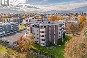 1915 Pacific Court Unit# 407 - Photo 38