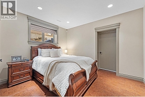 660 Almandine Court - Photo 48