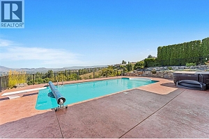 660 Almandine Court - Photo 54