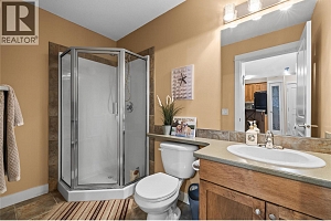 2551 Shoreline Drive Unit# 203 - Photo 15