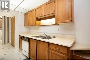 575 Sutherland Avenue Unit# 122 - Photo 10