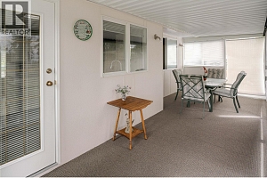 3942 Suncrest Court - Photo 9