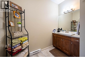 3010 35 Street Unit# 402 - Photo 25