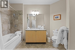 4205 Gellatly Road Unit# 319 - Photo 35