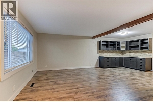 880 Hollydell Road - Photo 2