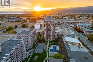 1947 Underhill Street Unit# 704 - Photo 37