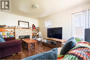 3095 Gordon Drive - Photo 4