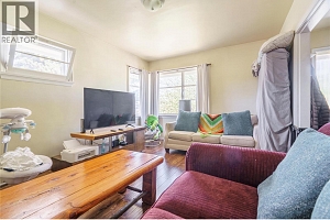 3095 Gordon Drive - Photo 5