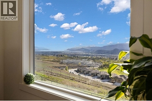 1474 Summer Crescent - Photo 13