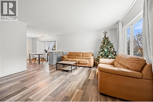 3011 Ensign Way - Photo 2