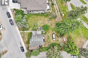 2571 & 2573 Hebert Road - Photo 11