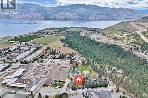 2571 & 2573 Hebert Road - Photo 20