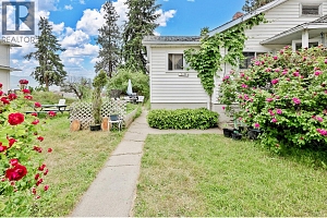 2571 & 2573 Hebert Road - Photo 4