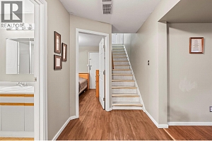 110 West Enderby Road - Photo 27