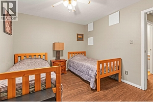 110 West Enderby Road - Photo 34