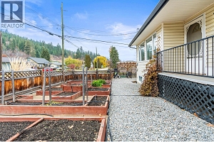 110 West Enderby Road - Photo 48