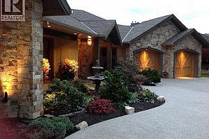 1555 Gregory Road - Photo 4