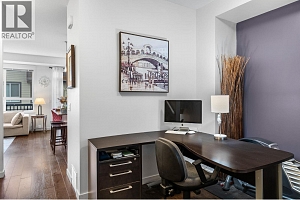 613 Boynton Place - Photo 18