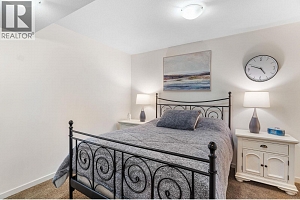 613 Boynton Place - Photo 30