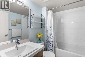 613 Boynton Place - Photo 32