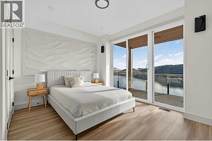 8932 Tavistock Road - Photo 33