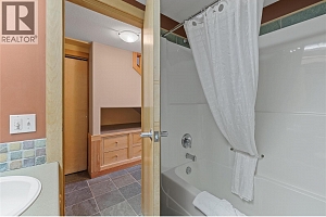 5335 Big White Road Unit# 220 - Photo 11