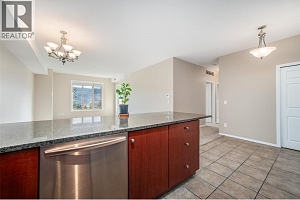 1875 Country Club Drive Unit# 1514 - Photo 5