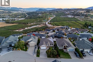 2591 Lake Breeze Court - Photo 51