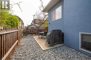 932-930 Lawson Avenue - Photo 32