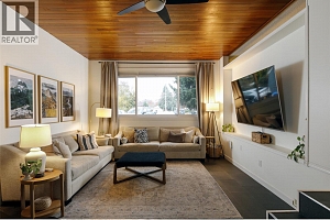 420 Mugford Court - Photo 2